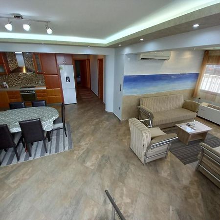 Appartement Peramos Rent House à Néa Péramos Extérieur photo