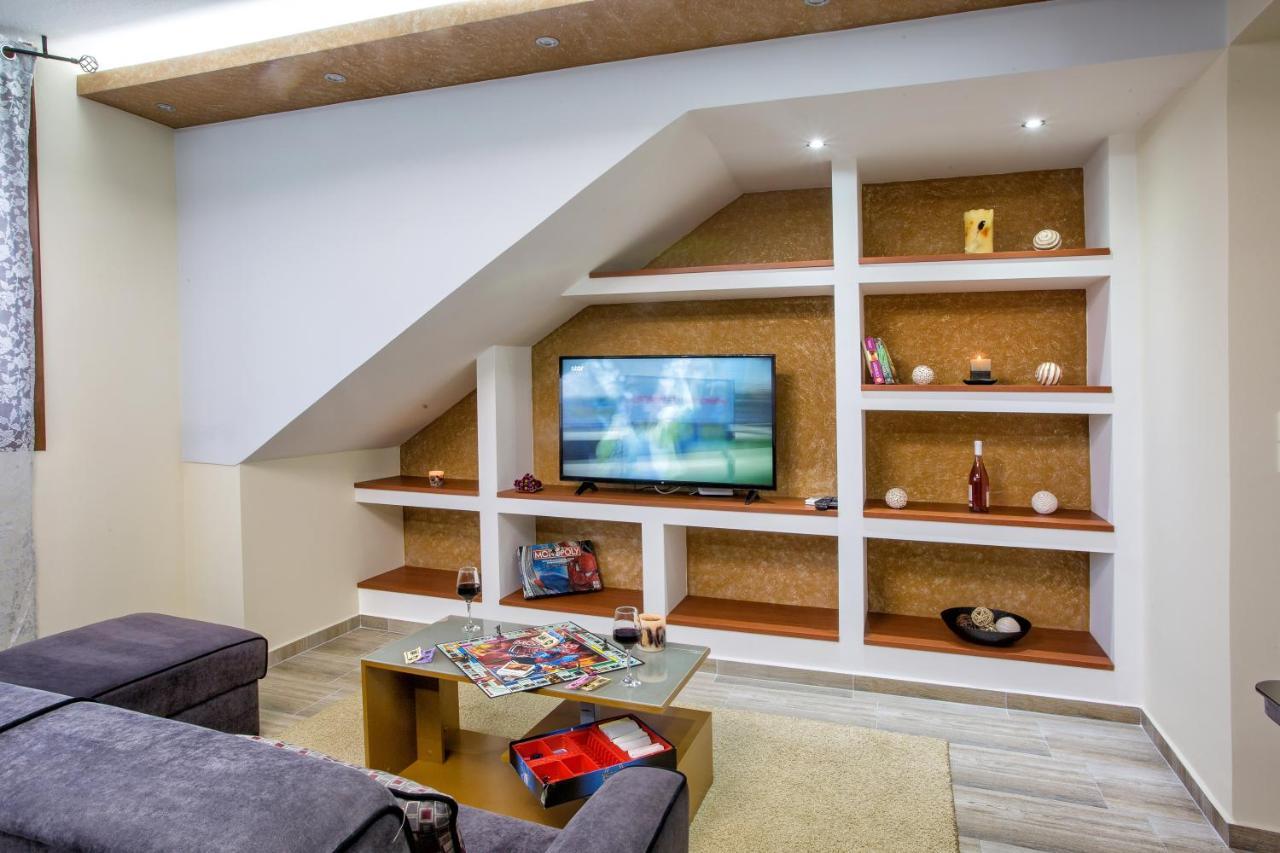 Appartement Peramos Rent House à Néa Péramos Extérieur photo