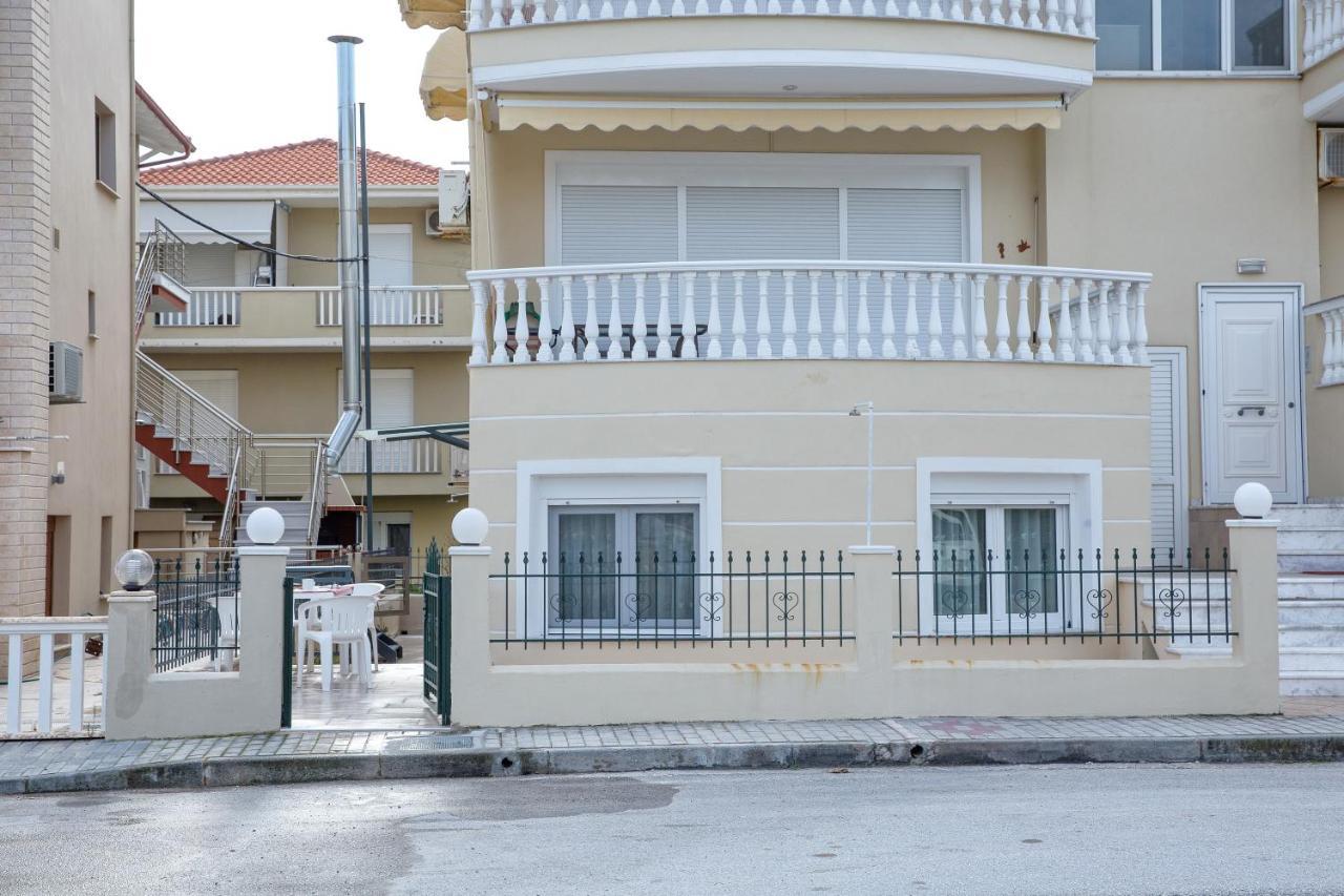 Appartement Peramos Rent House à Néa Péramos Extérieur photo