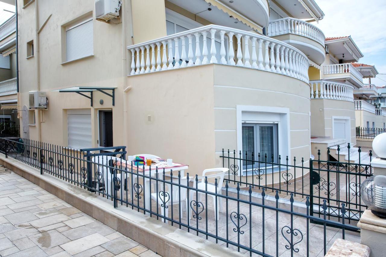Appartement Peramos Rent House à Néa Péramos Extérieur photo